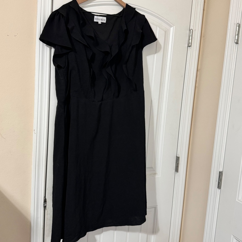 Hanna Nikole Black Ruffle‎ Front V-Neck Dress Plus Size 24W Short Flutter Sleeve